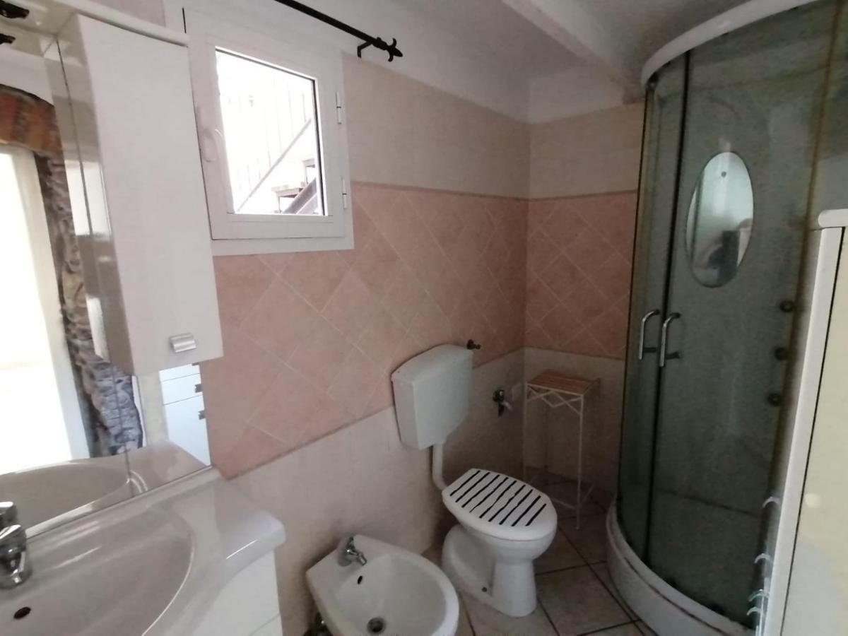 La Casa Nella Collina Apartment Beverino Bagian luar foto