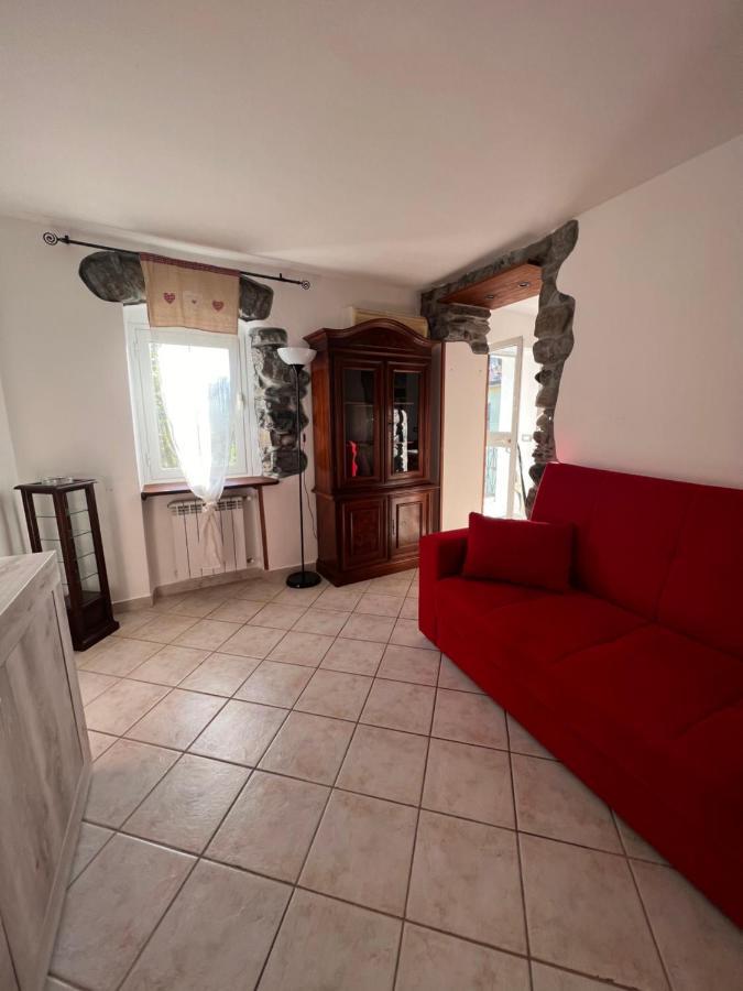 La Casa Nella Collina Apartment Beverino Bagian luar foto